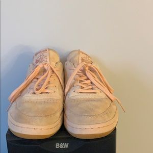 pink suede reeboks size 12 no box